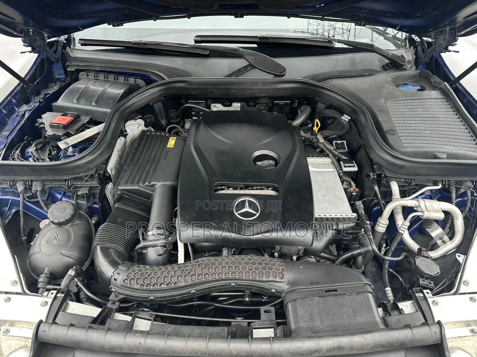 Mercedes-Benz GLC-Class 2018 Blue