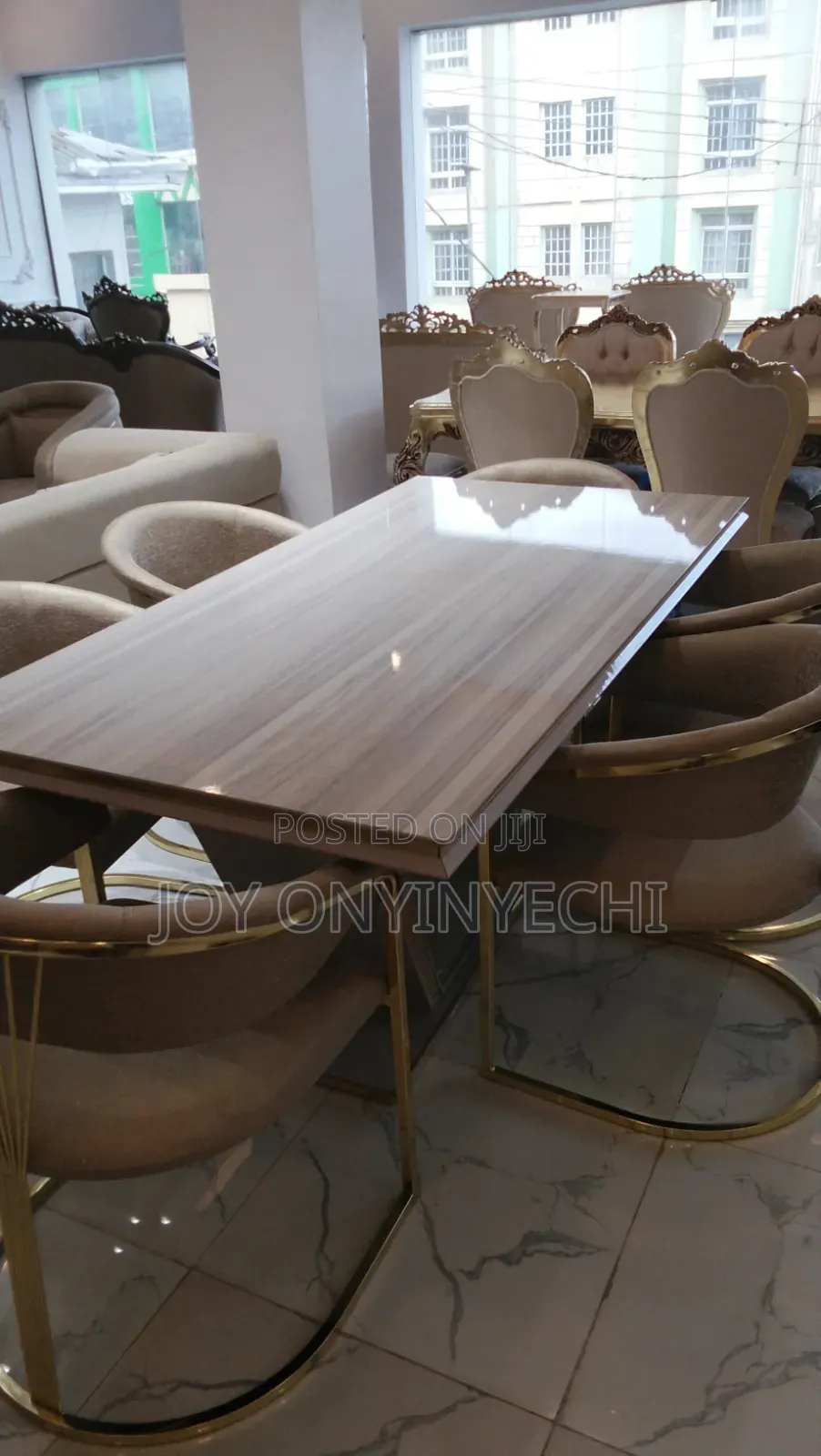 Luxury Dining Table Set – Modern Dining Furniture