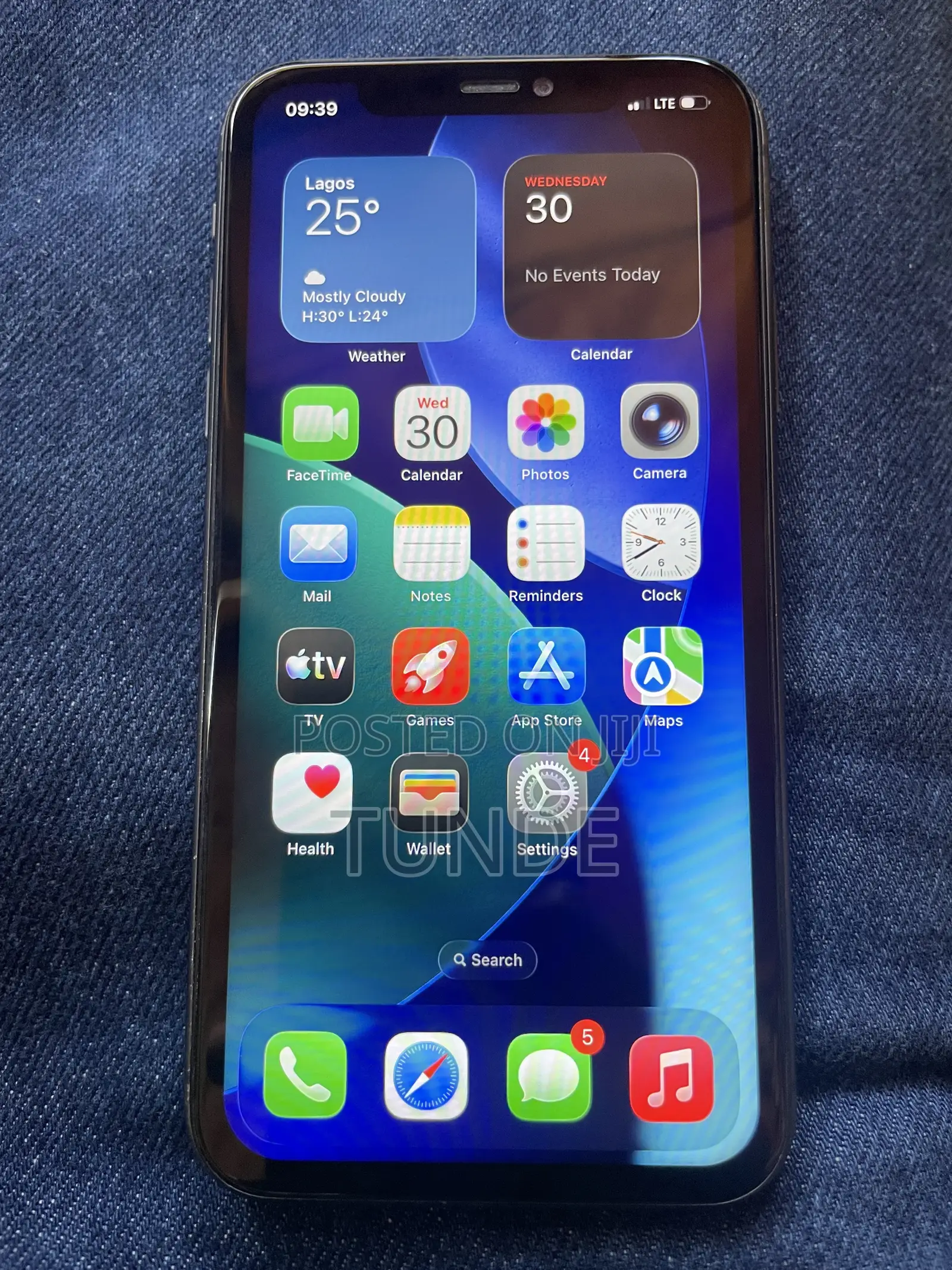 Apple iPhone 11 64 GB Black