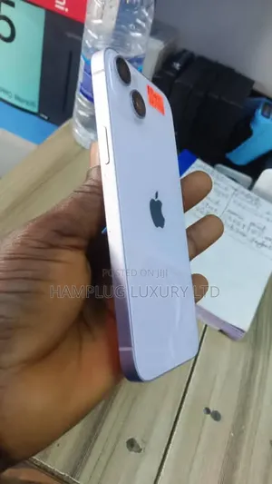Apple iPhone 15 128 GB White