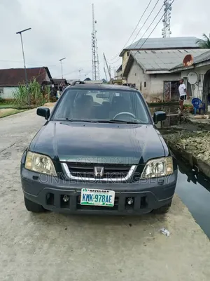 Honda CR-V 1999 Green
