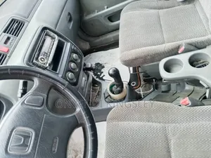 Honda CR-V 1999 Green
