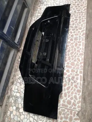 Lexus LX600 Boot Dish