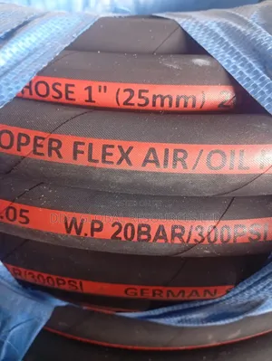 1-Inch (25mm) Industrial Rubber Working Pressure of 20 Bar / 300 Psi.