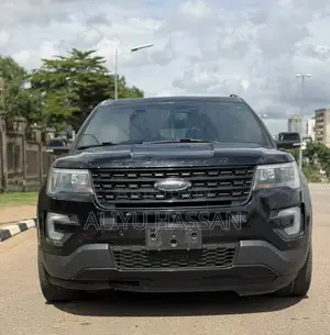 Ford Explorer 2016 Black