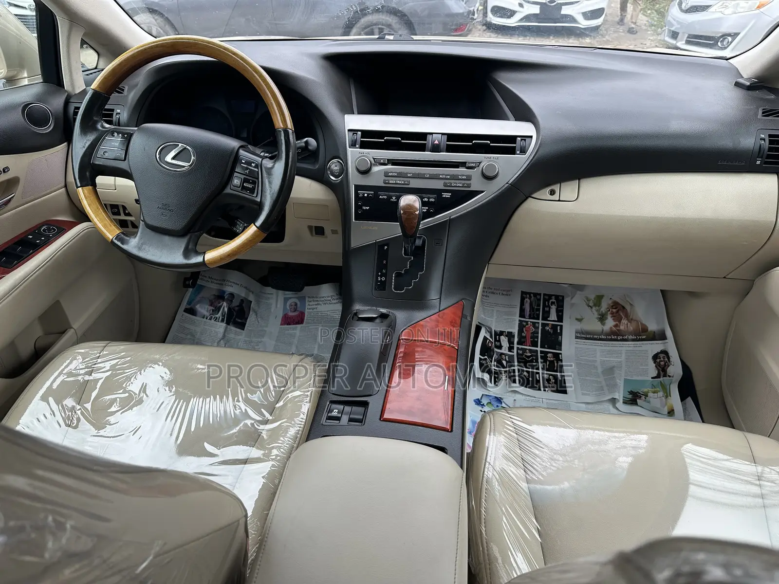 Lexus RX 350 2010 Gold
