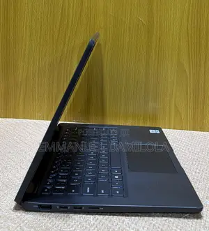 Laptop Dell Latitude 7410 16GB Intel Core i5 SSD 256GB