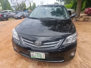 Toyota Corolla 2012 Black