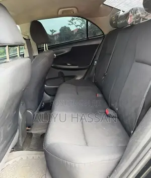Toyota Corolla 2010 Black