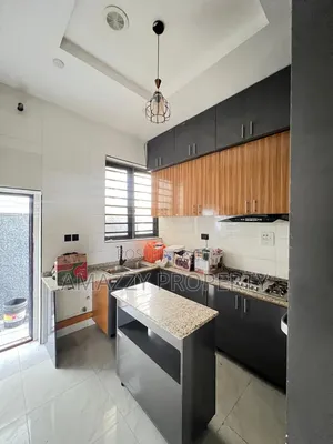 4bdrm Duplex in Ikota for rent