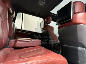 Lexus LX 2019 Black