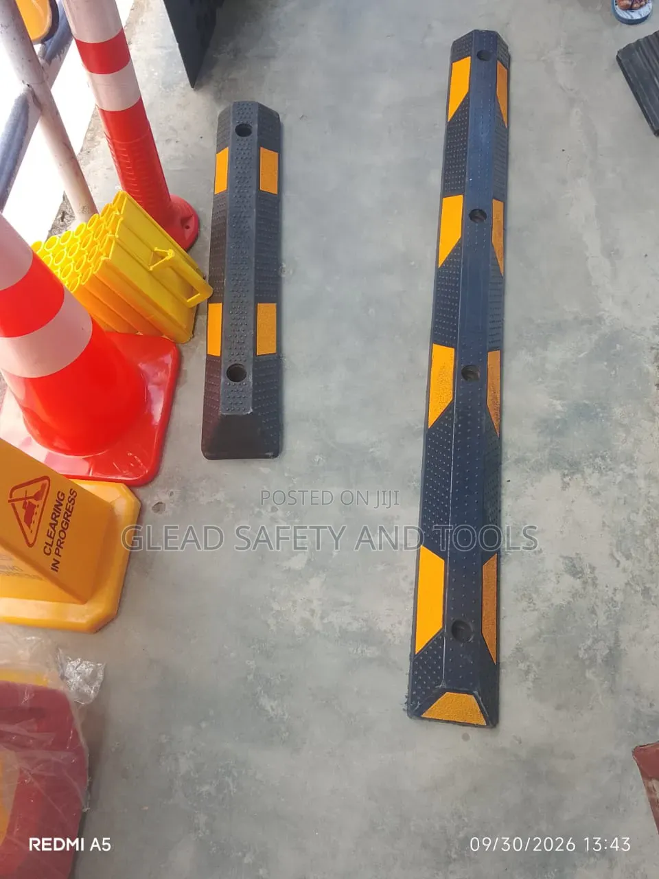 165cm Rubber Car Stopper
