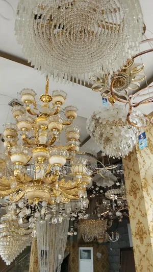 Modern Luxury Chandelier Light – Elegant Home Lighting