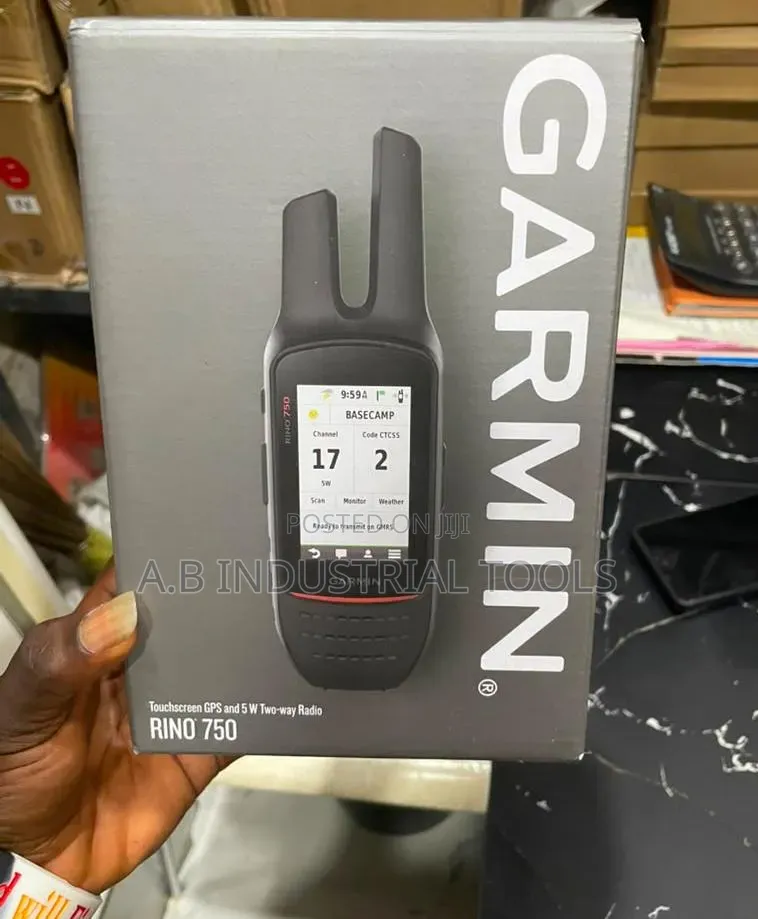 Garmin Rino 750