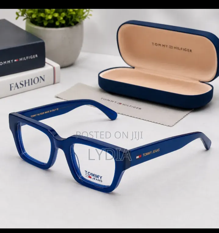 Tommy Jeans Glasses