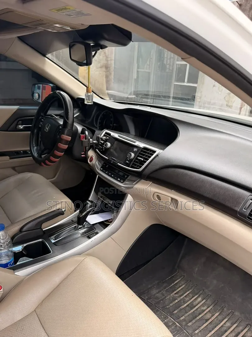Honda Accord 2013 White