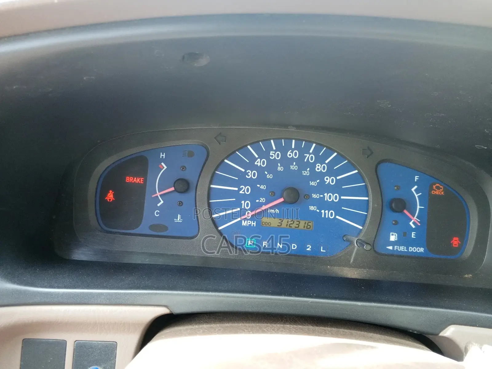 Toyota Sienna 2001 Silver