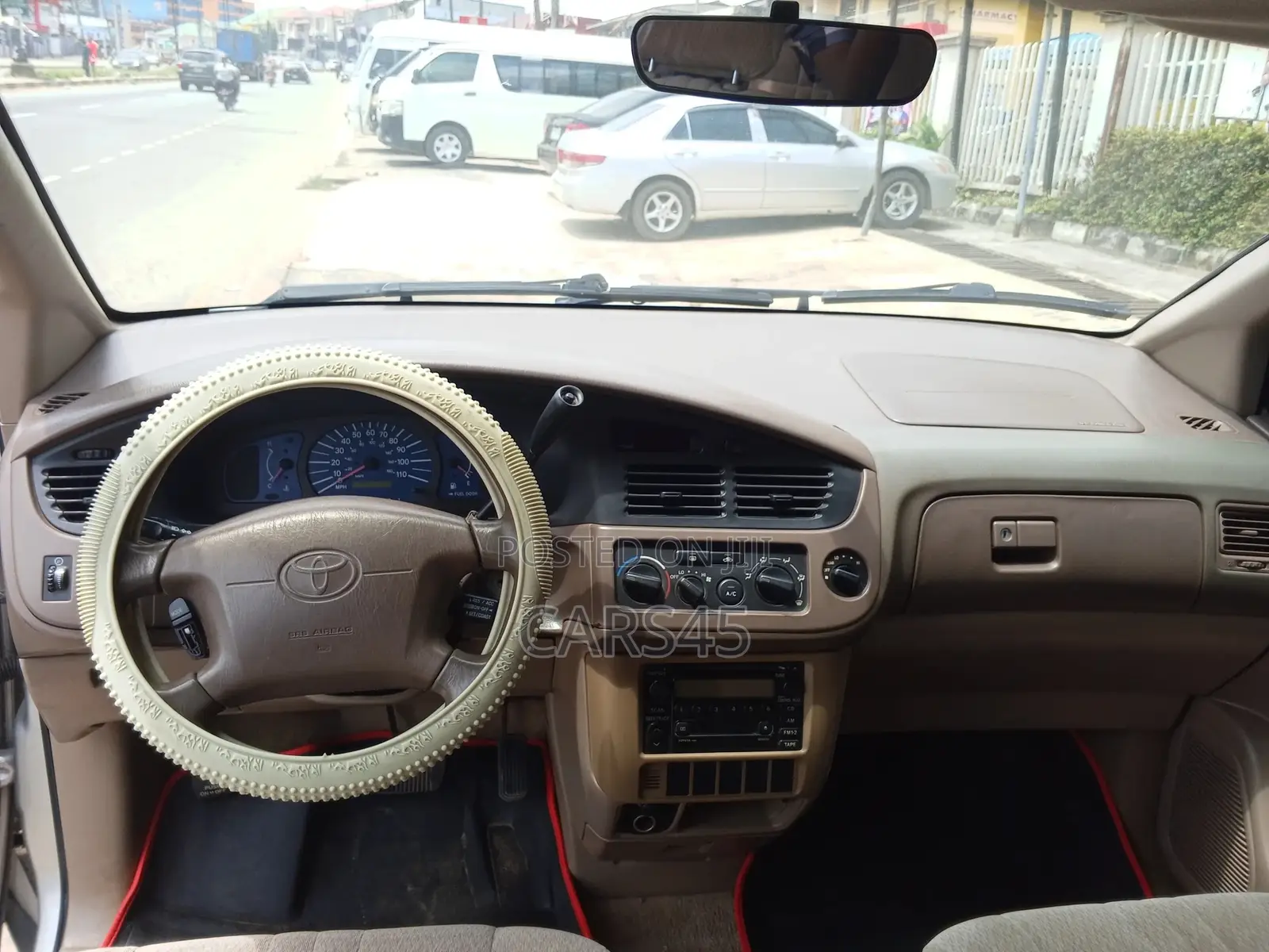 Toyota Sienna 2001 Silver