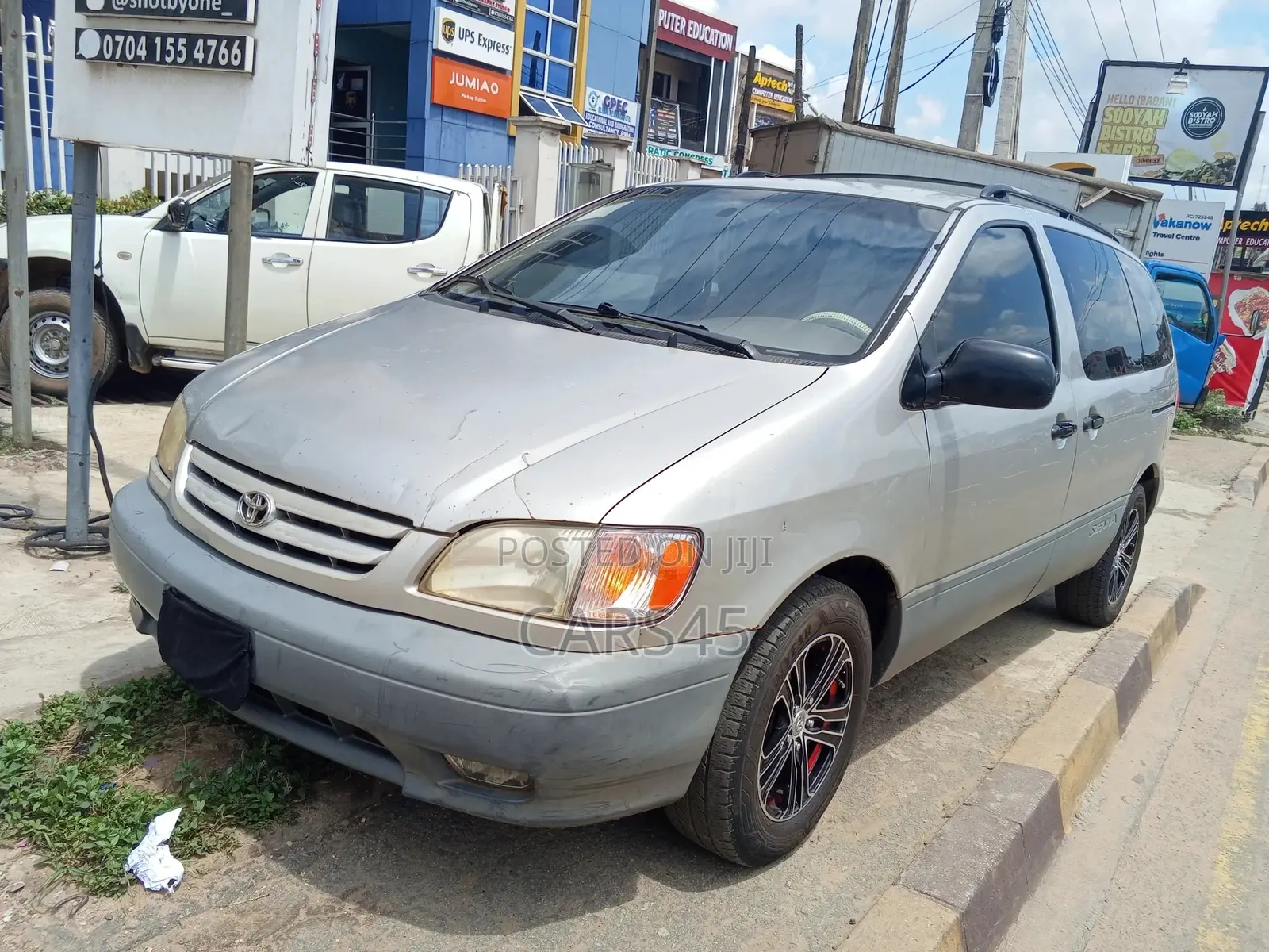 Toyota Sienna 2001 Silver