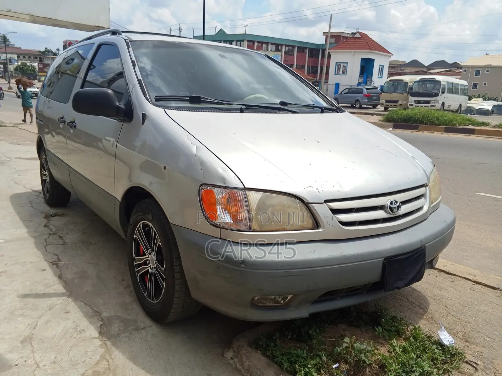 Toyota Sienna 2001 Silver