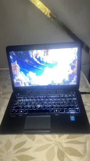 Laptop HP EliteBook 840 G3 8GB Intel Core i7 SSHD+SSD 512GB