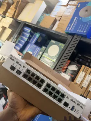 Mikrotik Cloud Router CCR2004-16G-2S+PC