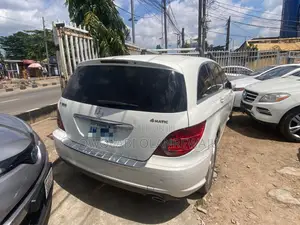 Mercedes-Benz R-Class 2010 White