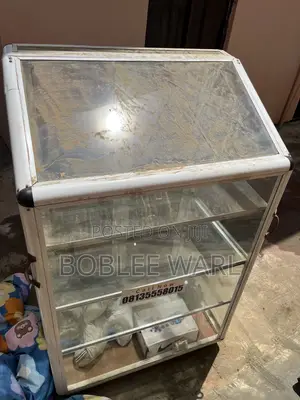 Standard Aluminum Showcase / Show Glass Display Unit