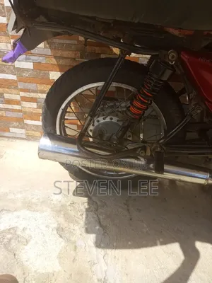 Bajaj Boxer 100 2009 Purple