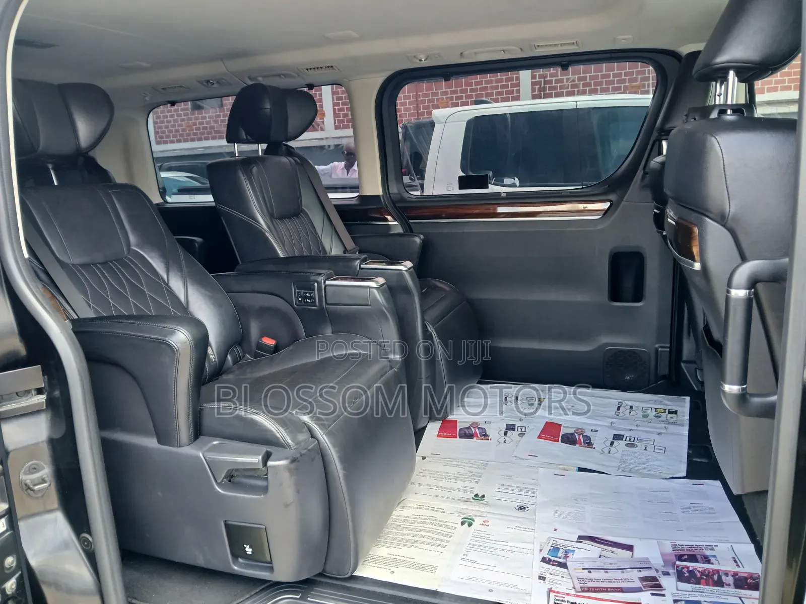 Toyota HiAce 2020 Black