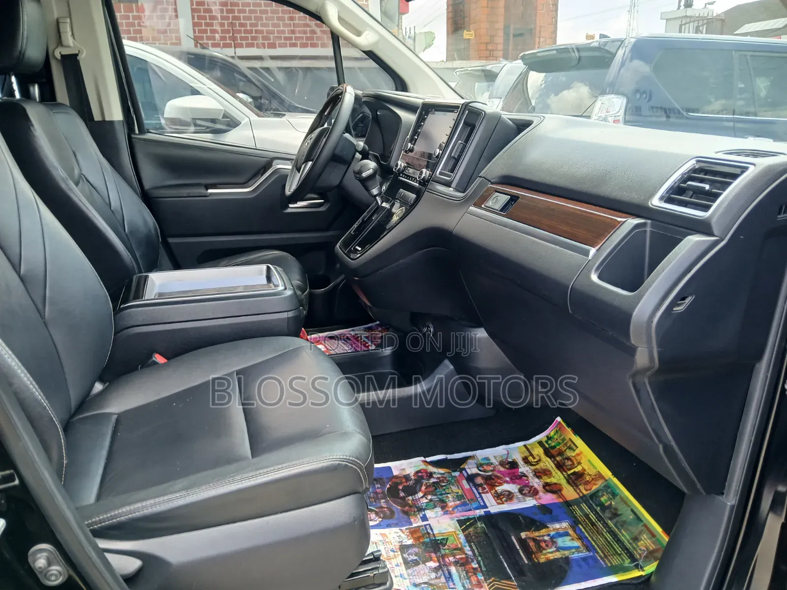 Toyota HiAce 2020 Black