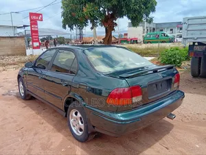 Honda Civic 2000 Green