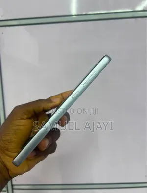 Samsung Galaxy A05 64 GB Silver