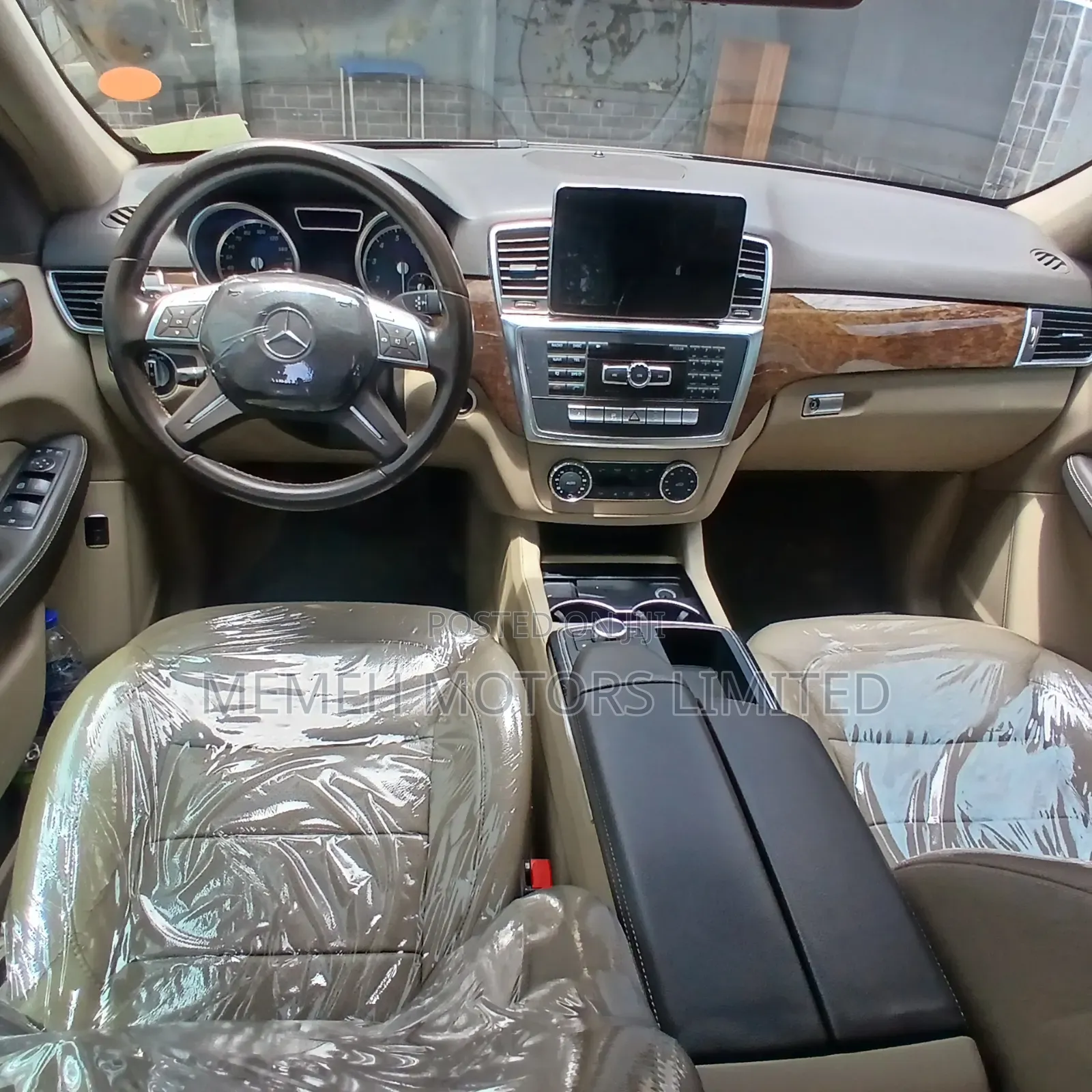 Mercedes-Benz M Class 2013 Brown