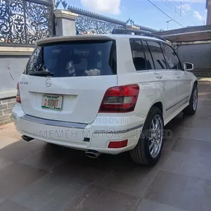 Mercedes-Benz GLK-Class 2011 White