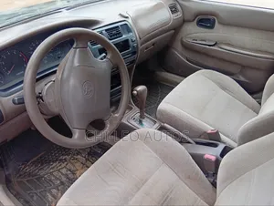 Toyota Corolla 1996 Green