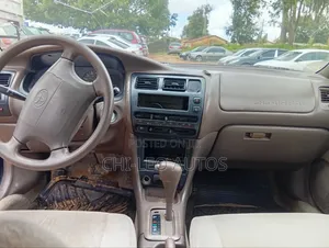 Toyota Corolla 1996 Green