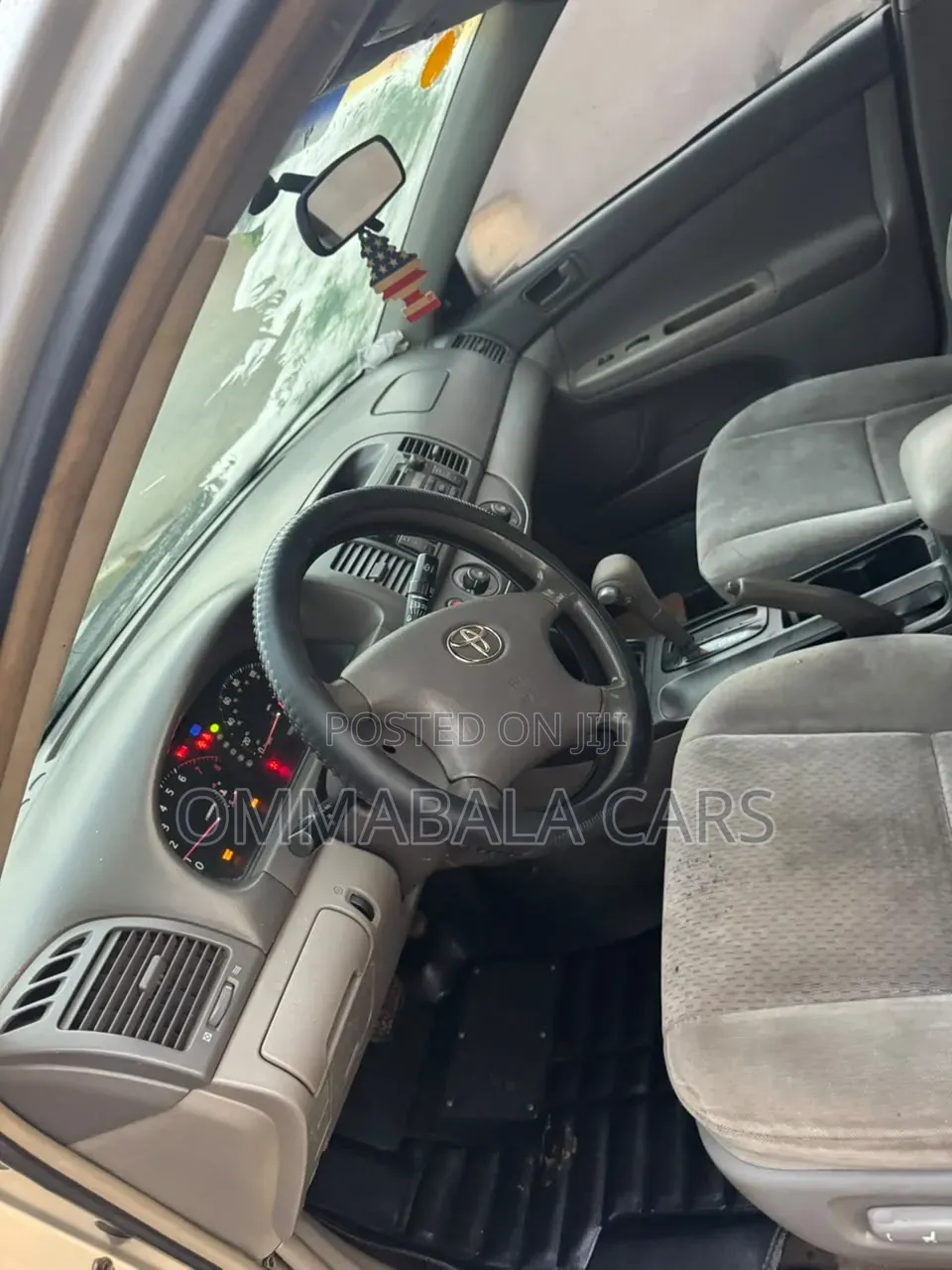 Toyota Camry 2004 Gray