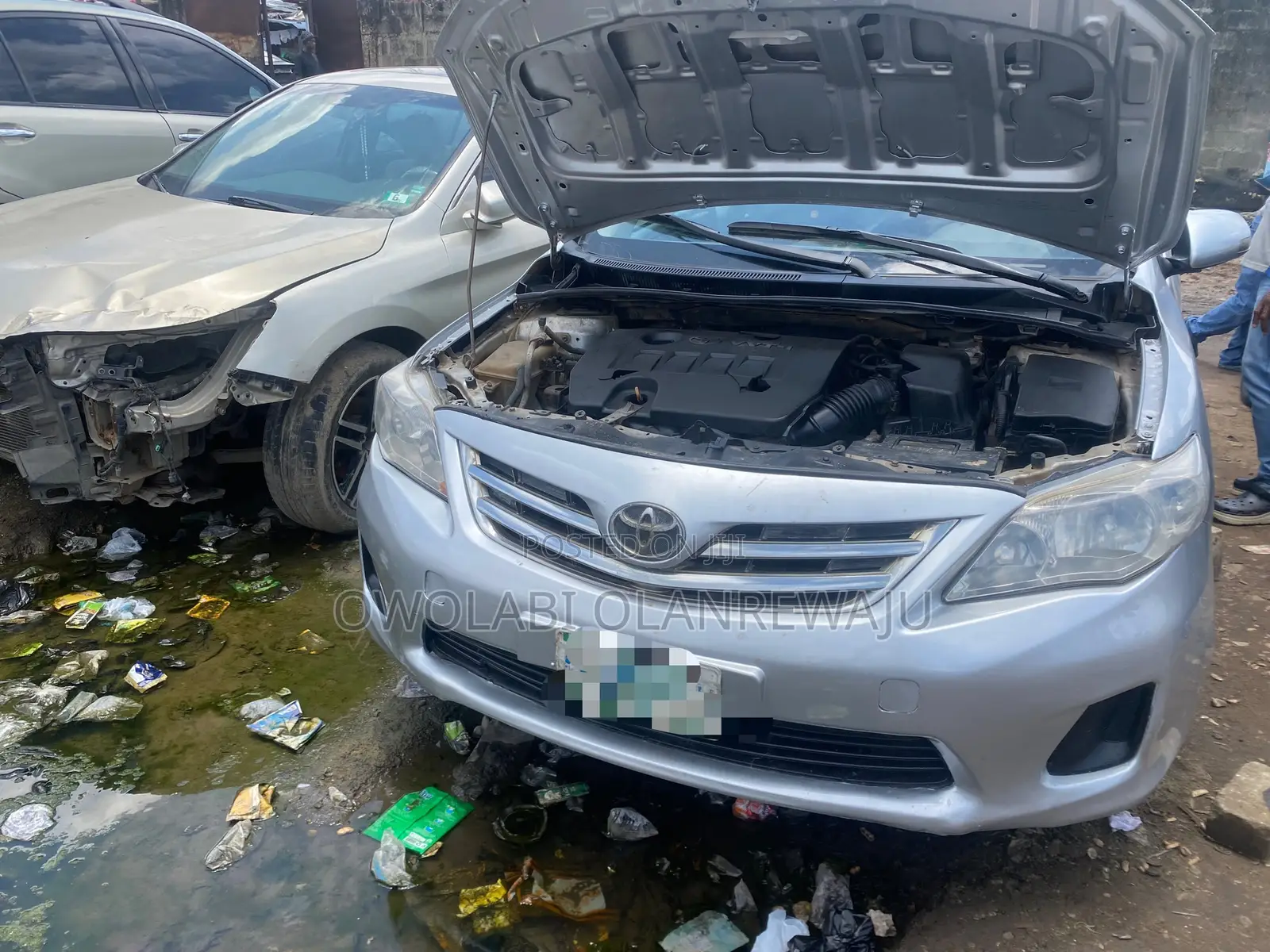 Toyota Corolla 2010 Silver