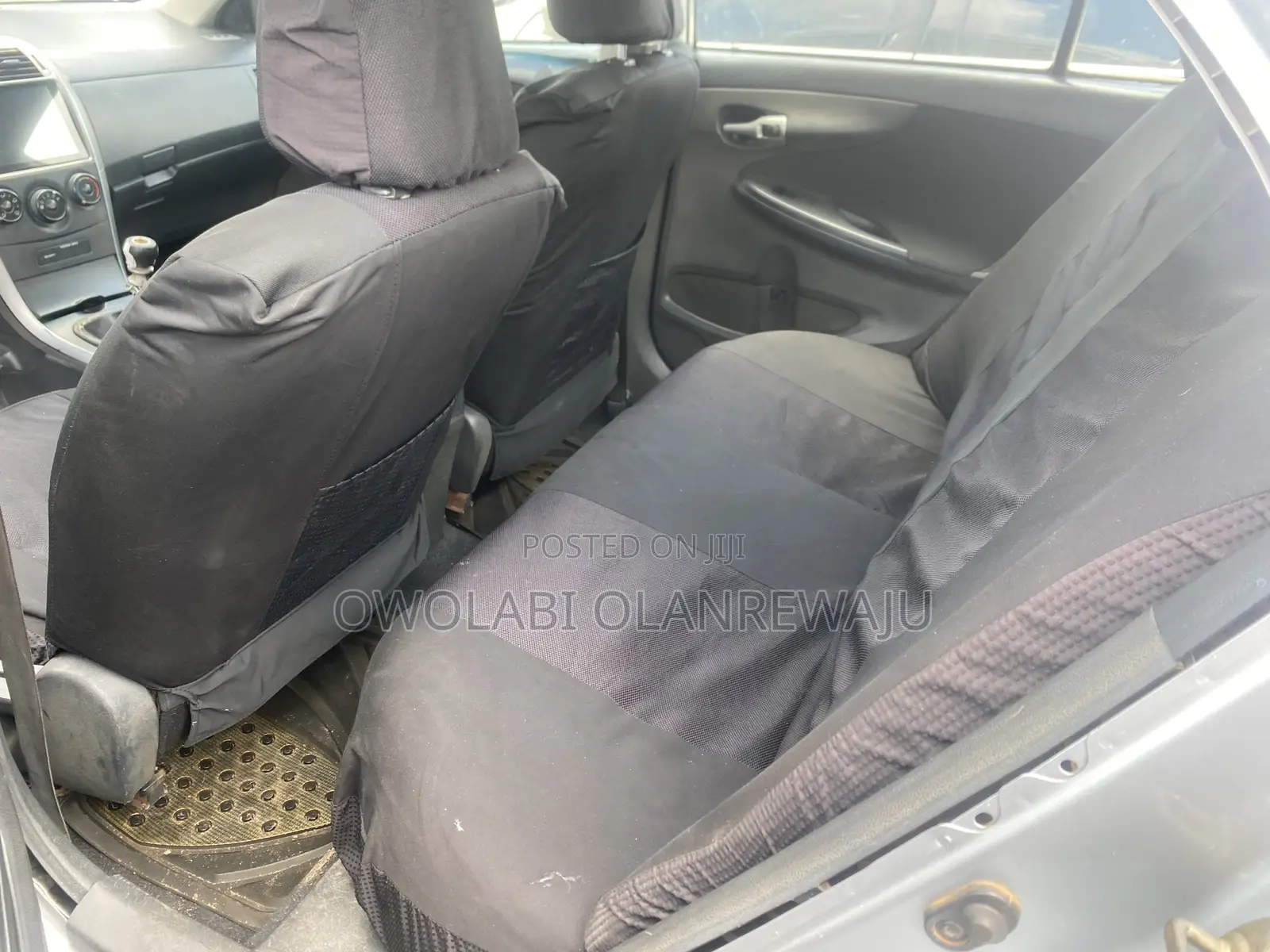 Toyota Corolla 2010 Silver