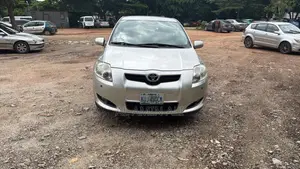 Toyota Auris 2007 Gold