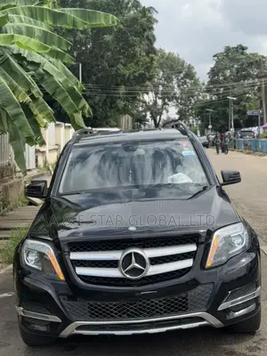 Mercedes-Benz GLK-Class 350 2014 Black