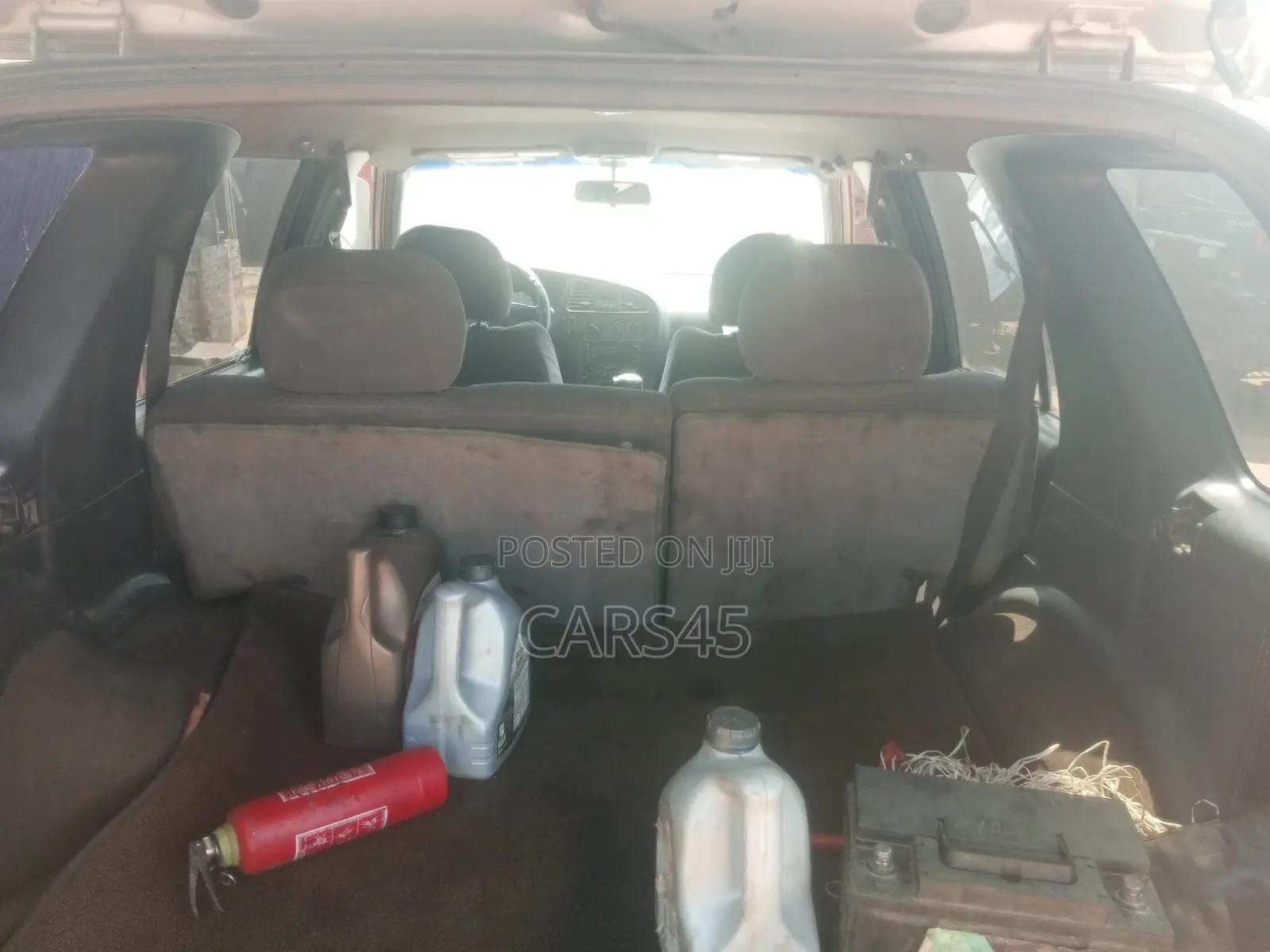 Nissan Pathfinder 2000 Silver