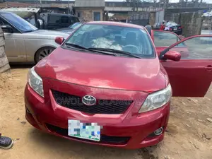 Toyota Corolla 2011 Red