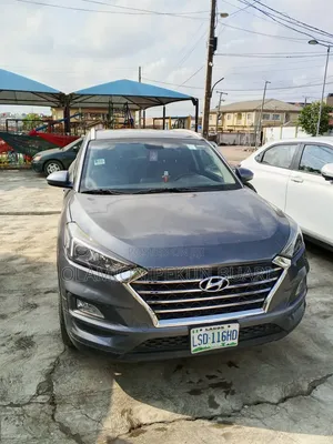 Hyundai Tucson Limited 2021 Gray