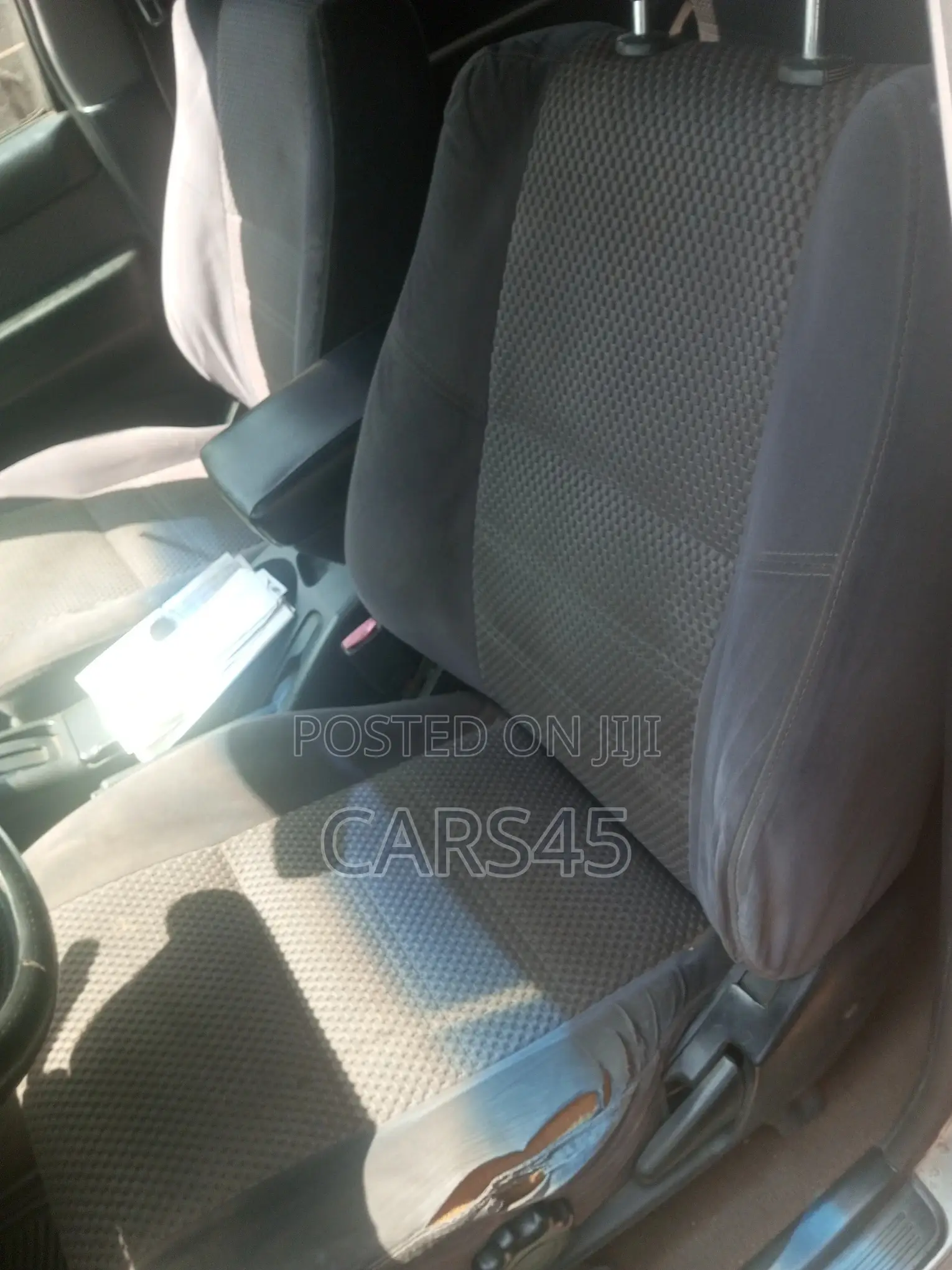Nissan Pathfinder 2000 Silver