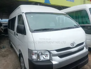 Toyota HiAce 2012 White