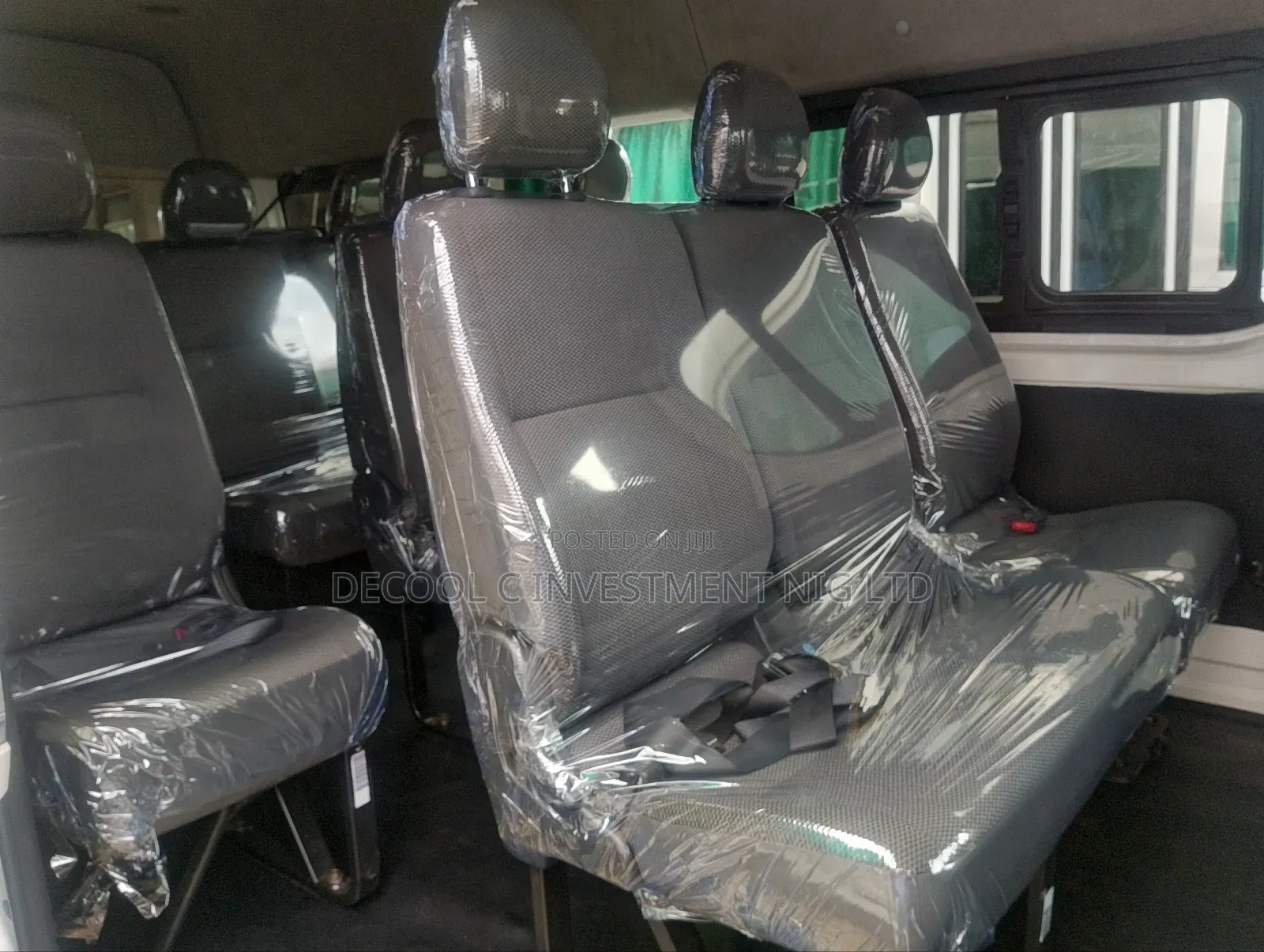 Toyota HiAce 2012 White