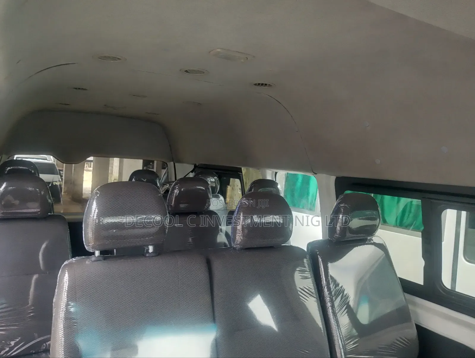 Toyota HiAce 2012 White