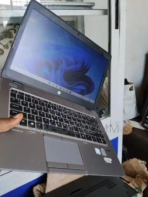 Laptop HP EliteBook 840 G1 8GB Intel Core i5 HDD+SSD 500GB